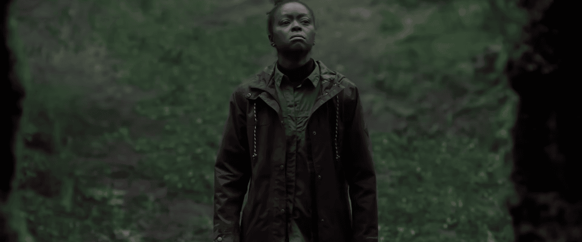 Parallel trailer still